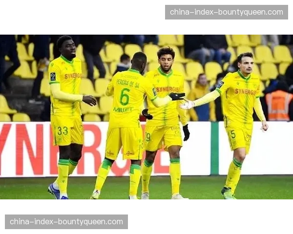 高位防线风险对比:巴黎与朗斯的不同执行方式与结果