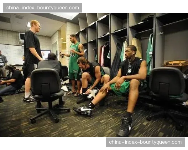 老鹰收官战轮休主力被指-做局-，成功避开骑士选择尼克斯对手